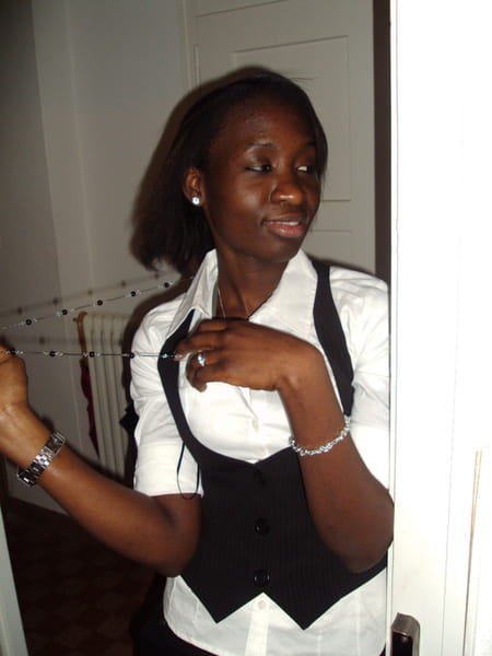 fatou samba 34 ans geneve rufisque copains d avant fatou samba 34 ans geneve rufisque copains d avant