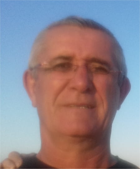 Bernard FABRE, 69 ans (COURNON D'AUVERGNE, ALBI) Copains d'avant