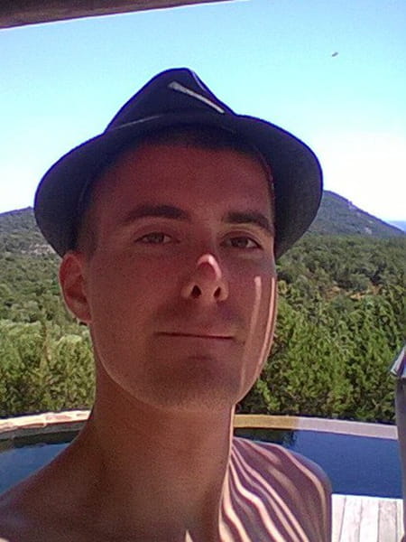 Damien BOUQUET, 35 ans (MONTÉLIMAR, BAGNOLS SUR CEZE) Copains d'avant