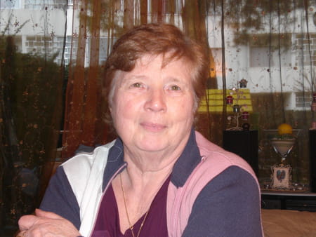 Bernadette MARIE, 75 ans (AUNAY SUR ODON, VILLENEUVE LOUBET) Copains