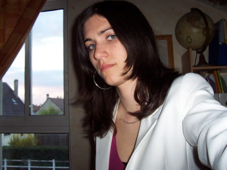 Céline LESAGE, 37 ans (AULNAY SOUS BOIS, SAINT DENIS) Copains d'avant