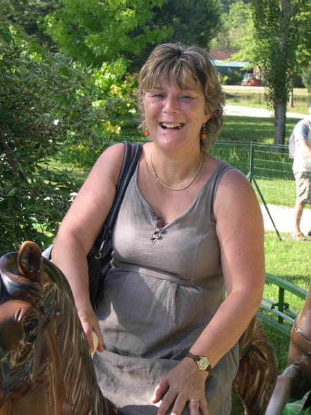 Claudine CHAUVINEAU (CHAMBON) (TONNAY CHARENTE, LA ROCHELLE) - Copains