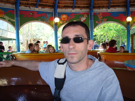 Frédéric DIDIER, 56 ans (LES LILAS, BRY SUR MARNE, BERLIN) Copains d