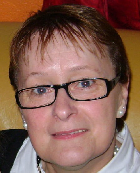 Elizabeth DERRIEN, 69 ans (AUNAY SUR ODON, Dakar, AGIA PELAGIA KITHIRIA